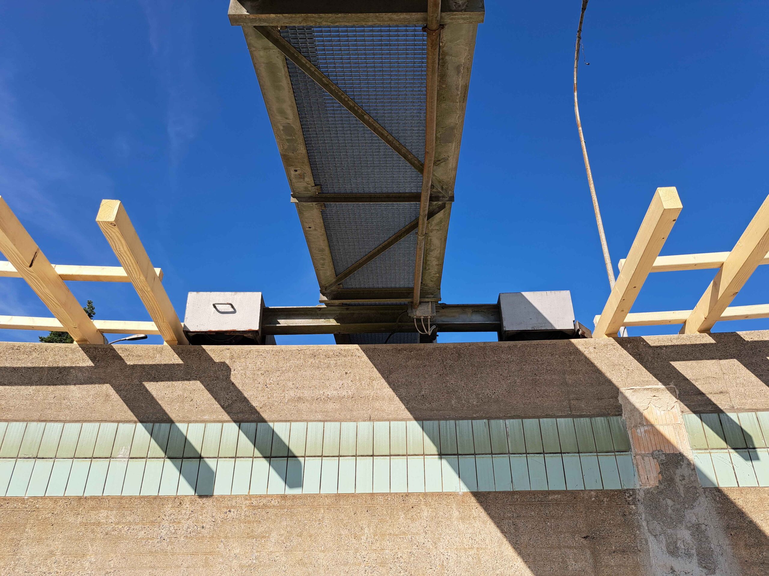 SCHWEIZ OPFIKON GRAFFLAND RONDELL UMBAU SOMMER 2024